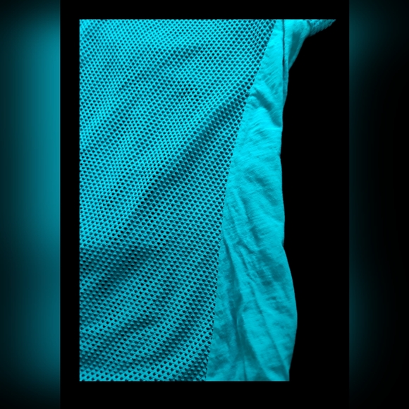 Jersey swim cover or athletic top - Picture 2 of 6